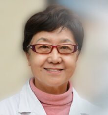 Dr. Yang Xiuqing photo